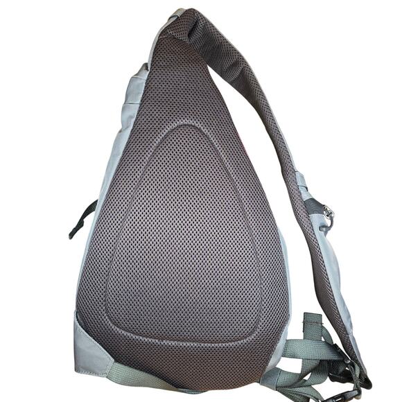 Patagonia One Crossbody Sling Pack Bag Gray Pink Hiking Outdoors Mint Cond 8L - Picture 5 of 8